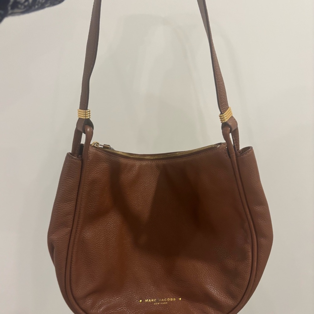 Marc Jacobs Leather Hobo Bag in “Falafel” - Picture 3 of 6